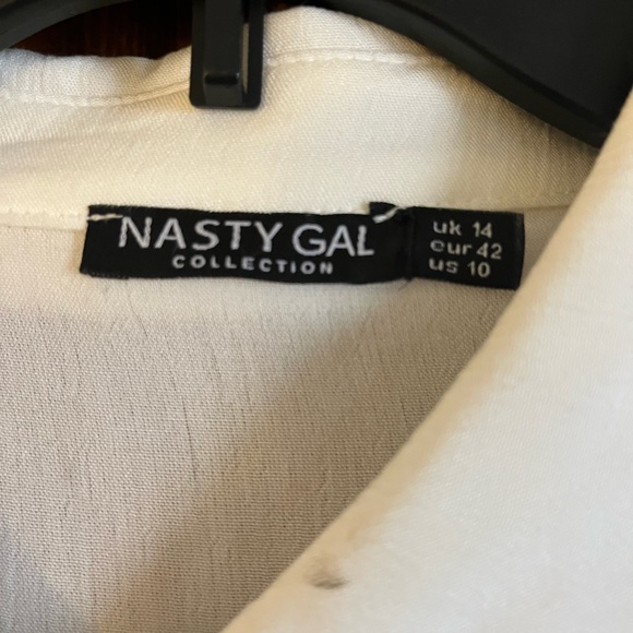 White Cropped Button Up with Bottom Tie from Nasty Gal - Picture 4 of 4